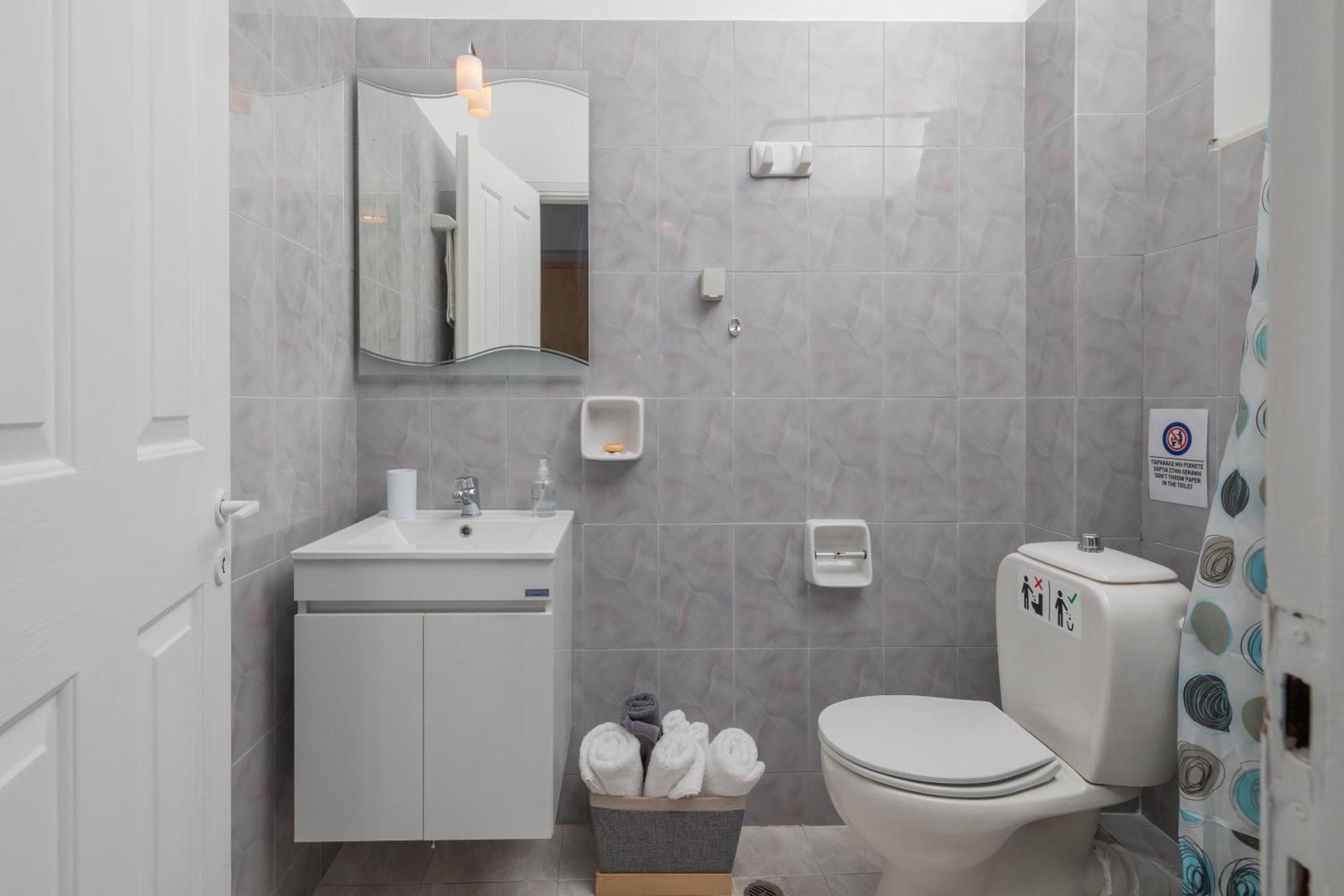 White House Studios & Apartments Аргостолион Номер фото